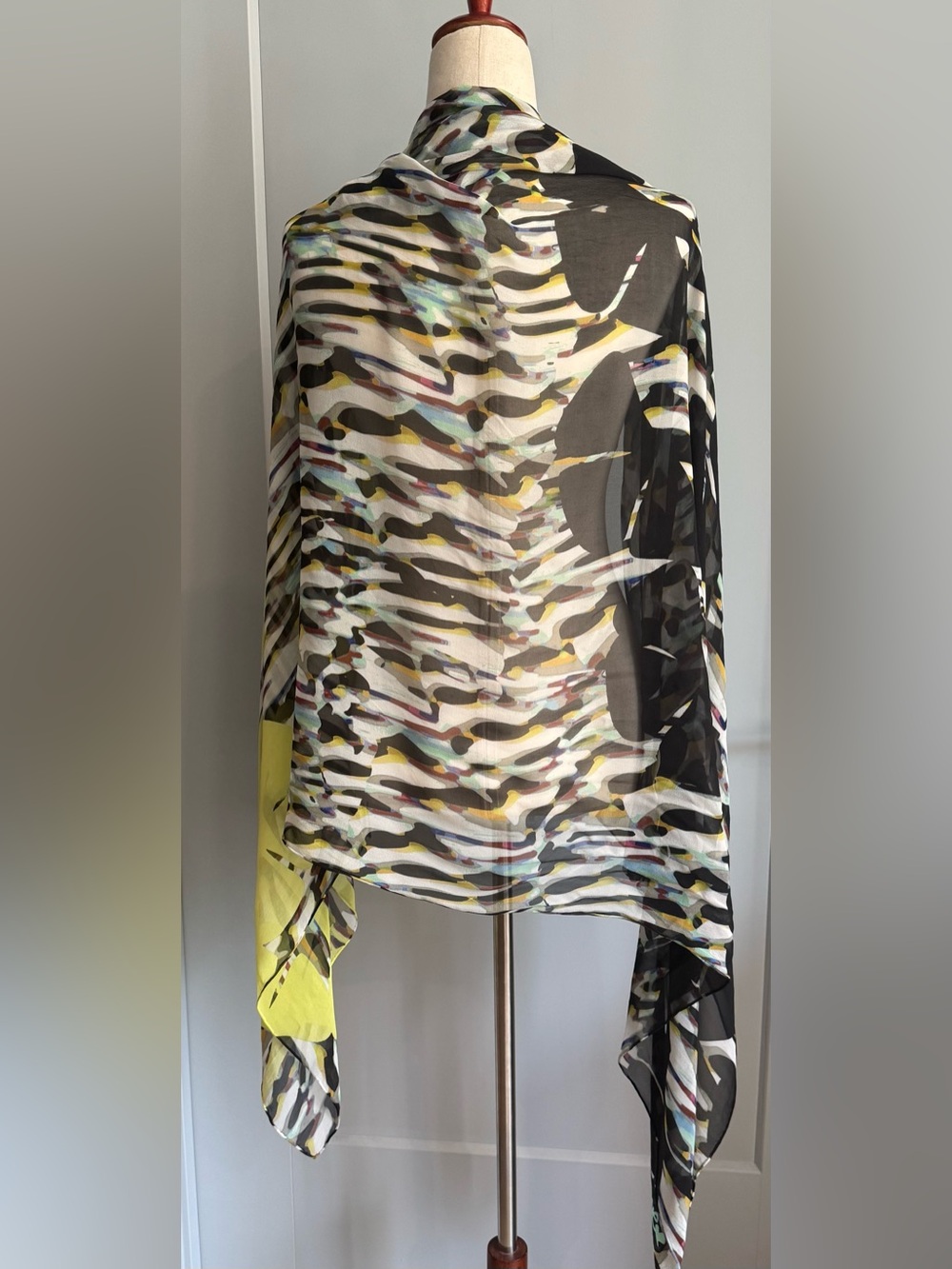 Diane Von Furstenberg Vintage Yellow and Multi-Color Abstract Silk Scarf - Picture 4 of 7